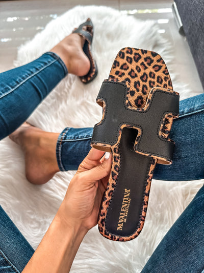 Hera Double Color Black & Cheetah Sandals