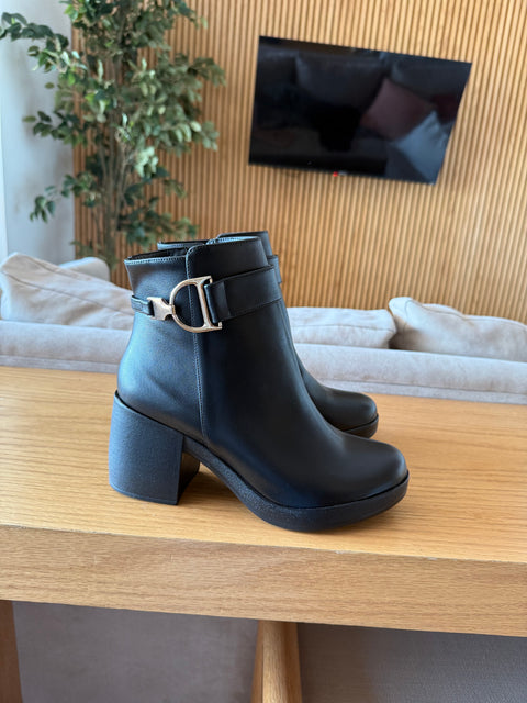 Sevilla Negro Tipo Piel Boots