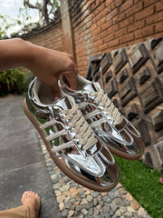 Silver Sneakers Franjas Tejidas