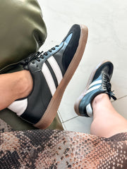 Sporty White Stripes Black Sneakers