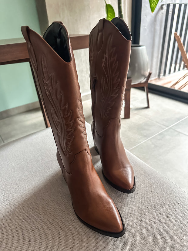 Tucson Camel Boots