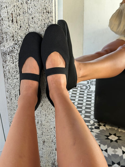 Mafalda Black Flats