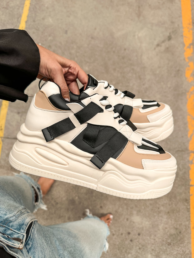 Manhattan Sneakers Black & Nude