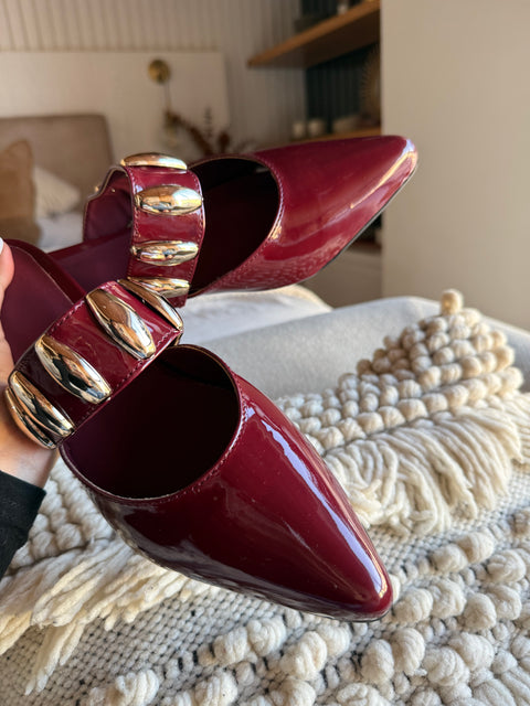 Dakota Wine Charol Mules