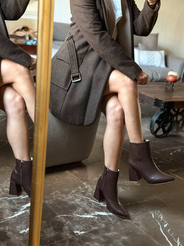 Astra Luxe Wine Boots