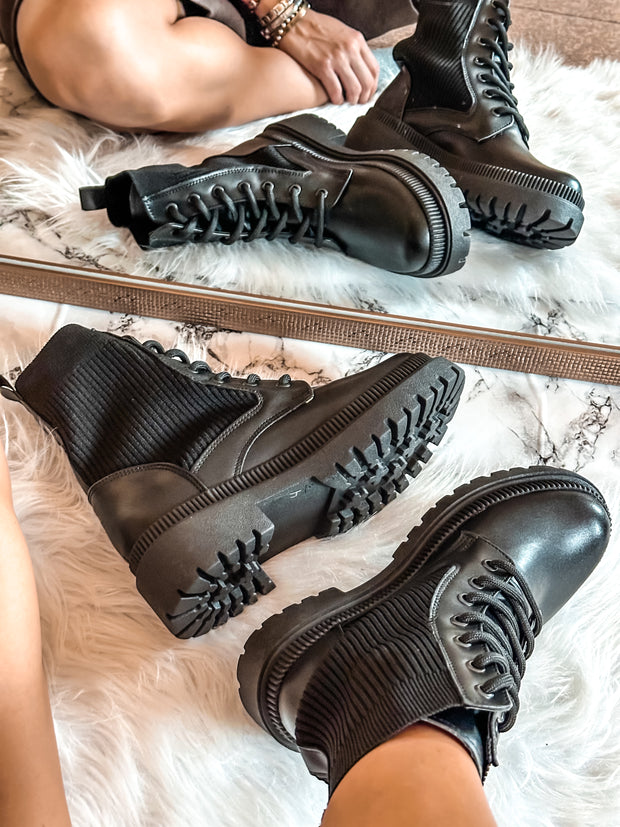 Combat Soft Black Boots