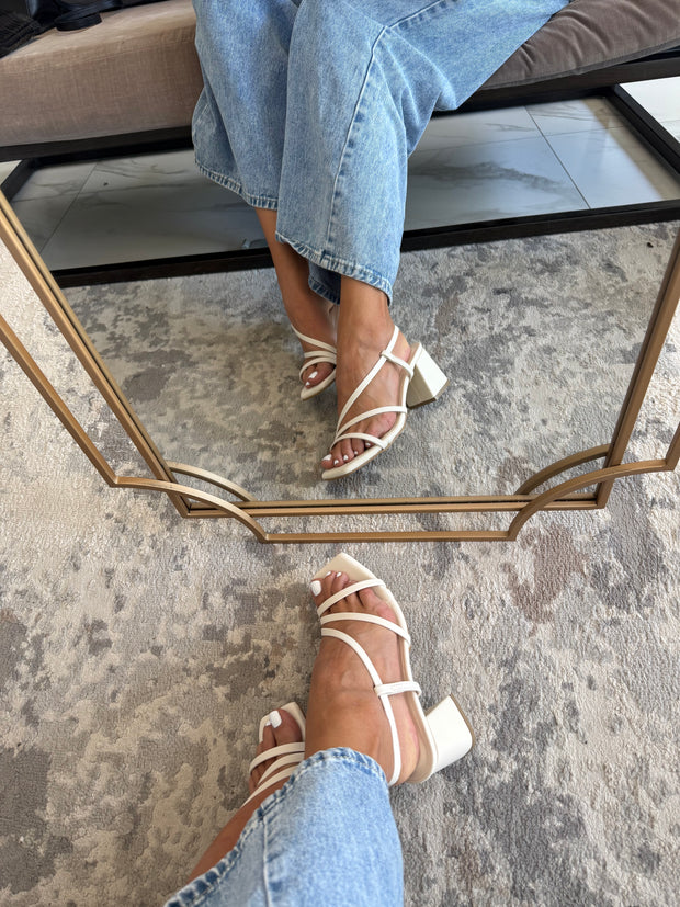 Lya Ivory Heels