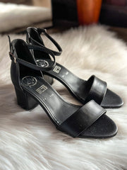 New Kicker Ancle Black Heels