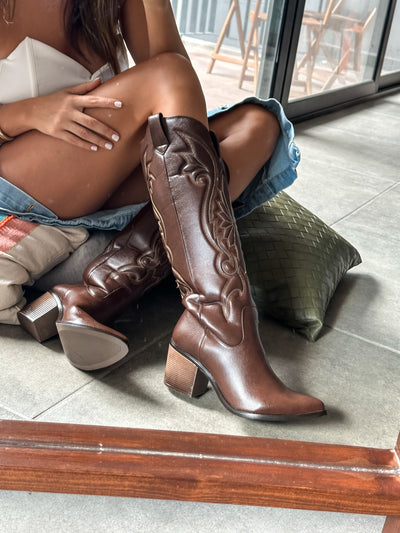 Dutton Chocolate Boots
