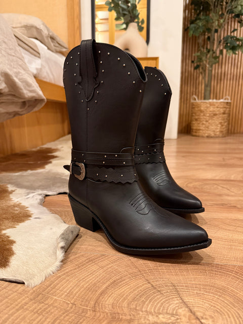 Silverton Black Boots