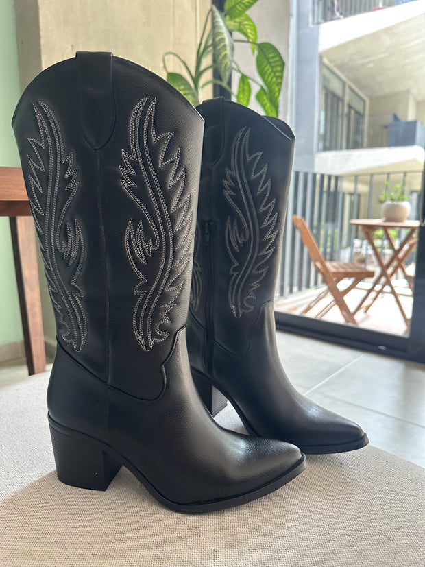 Tucson Black Boots