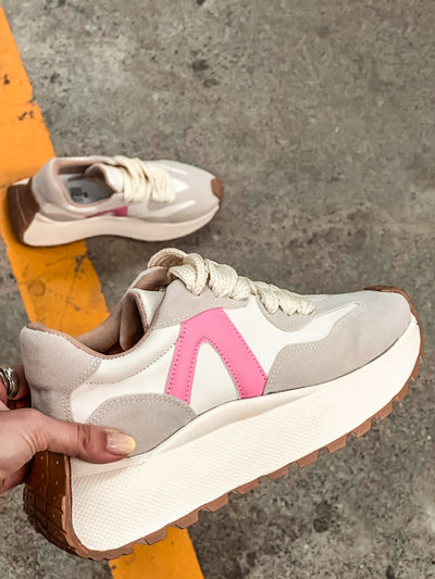 Valkiria Pink & White Sneakers
