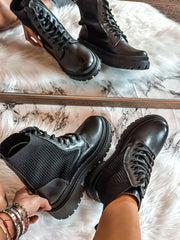 Combat Soft Black Boots