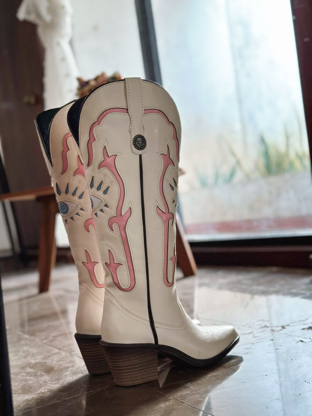 Eyes White Boots