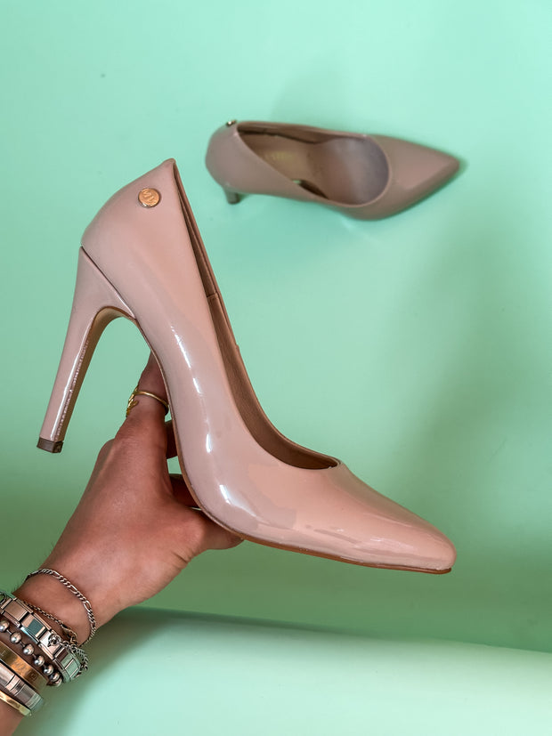 Kicker Heels Shiny Nude
