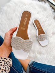 Hawaii Shiny White Sandals