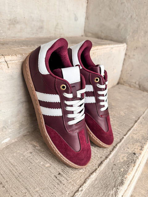 Sporty Valentina Burgundy Sneakers