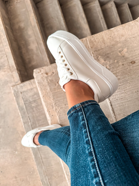 Reno White Sneakers