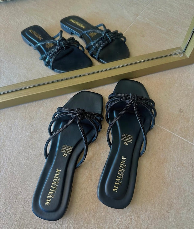 Fany Shiny Black Sandals