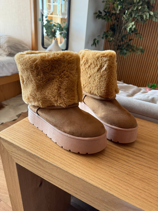 Alaska Camel Boots