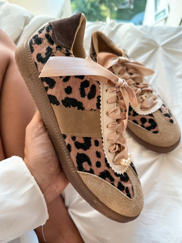 Leopard Charms Nude Sneakers