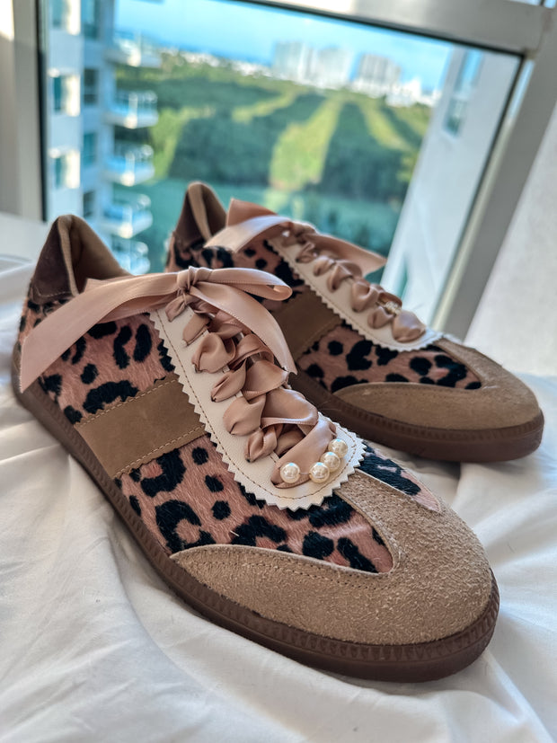 Leopard Charms Nude Sneakers