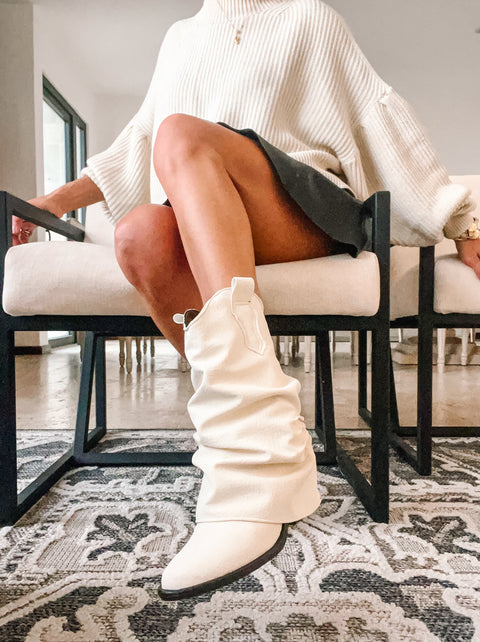 Old Hood Ivory Boots