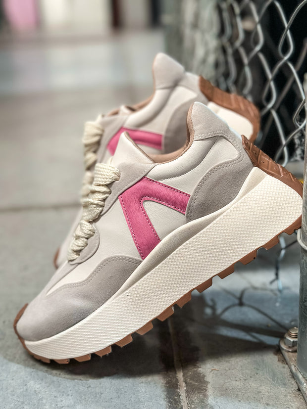 Valkiria Pink & White Sneakers