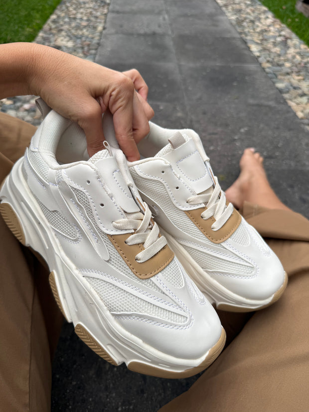 New York Sneakers Ivory detalles Camel