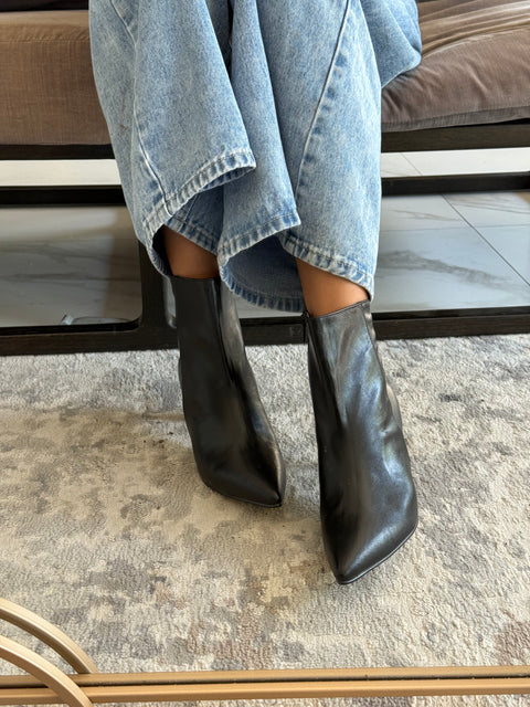Allie Boots Black