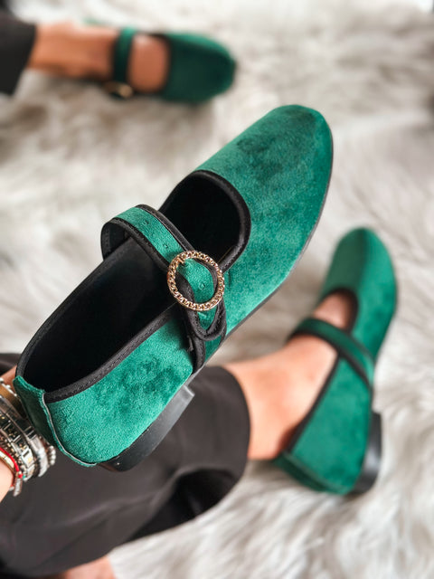Baltimore Strap Green & Black Flats