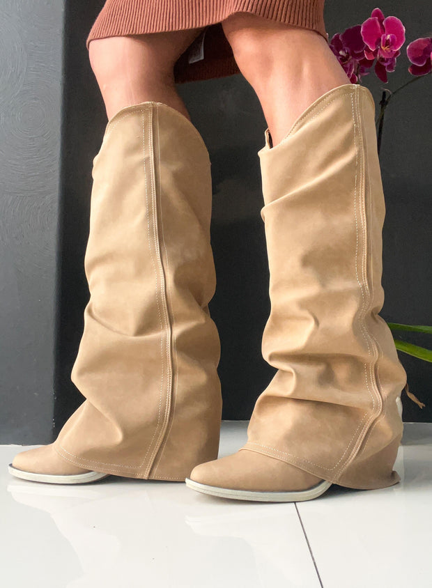 Long Hood Camel Boots