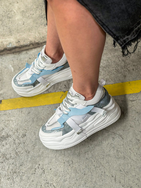 Manhattan White & Denim Blue Sneakers