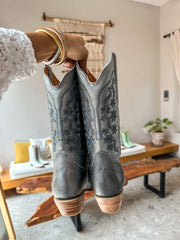 Texas Boots de Piel Plata Menta bordado en Flores