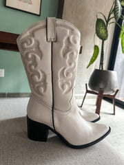 Montana White Boots