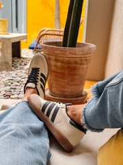 Black franjas tipo piel Sneakers Sporty