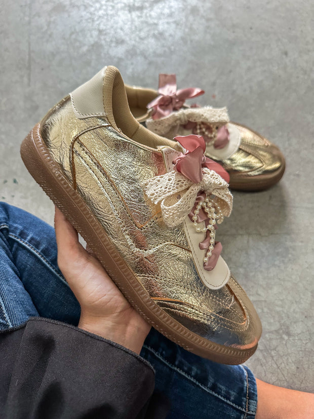Zebra Charming Gold Sneakers