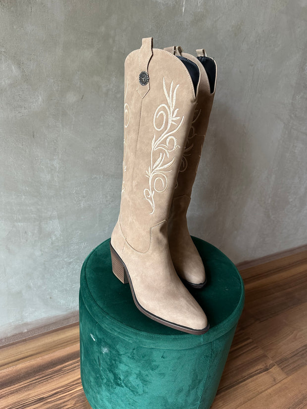 Antigua Boots Bordado flores Beige