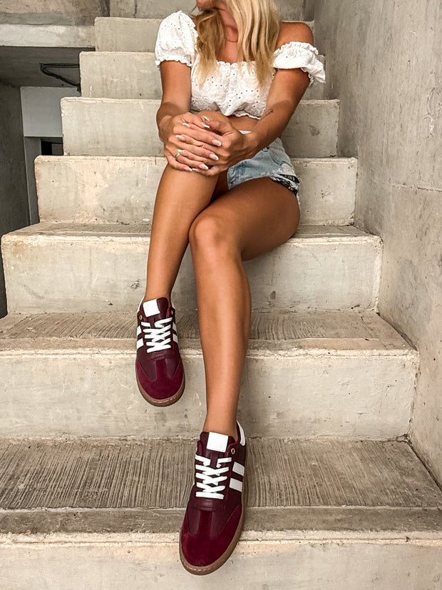 Sporty Valentina Burgundy Sneakers