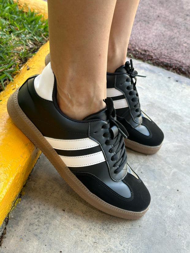 Sporty White Stripes Black Sneakers