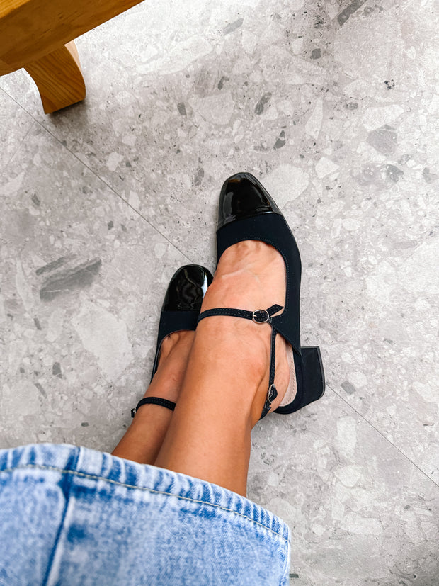 Zoe Heels Black