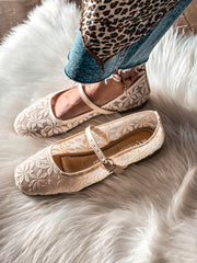 Mary Jane Flores Latte Balerinas