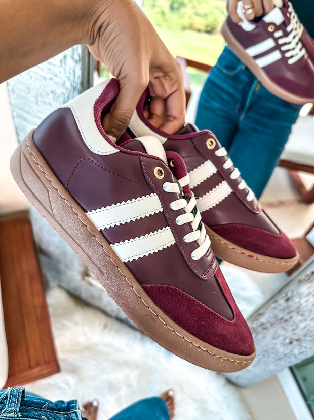 Sporty Valentina Burgundy Sneakers