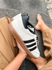 Black franjas tipo piel Sneakers Sporty
