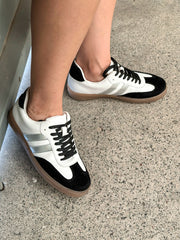 Sporty Valentina Black & Silver Sneakers