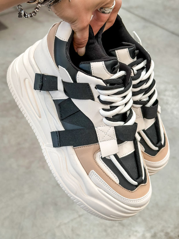 Manhattan Sneakers Black & Nude