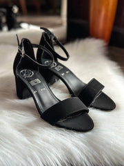 New Kicker Ancle Swede Black Heels