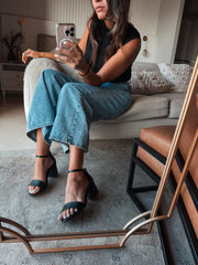 New Kicker Ancle Black Heels