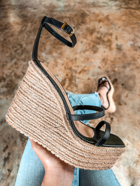 High Bracelet Black Platform