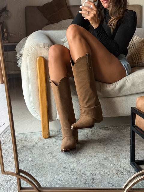 Gaia Boots Camel